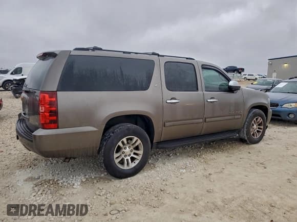 ✅ 2012 Chevrolet Suburban LT • VIN: 1GNSCJE01CR228143 • Lot: 95209925. Listed on Copart with 184,765 mi. Free auction sales archive from the USA and detailed vehicle history report at DreamBid. Image 3.