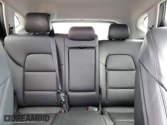 2019 Hyundai Tucson Ultimate z VIN KM8J3CAL8KU057995, wystawiony jako Copart lot #83928085 z przebiegiem 46 937 mil mil oraz Nie do naprawy • Non repairable. Historia ofert i sprzedaży dostępna na DreamBid. Obrazek 10.