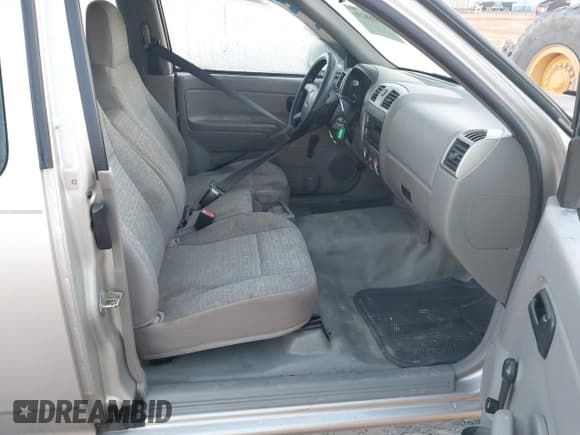 ✅ 2008 GMC Canyon SLE1 • VIN: 1GTCS199188207170 • Lot: 43088235. Listed on IAAI with 143,384 mi. Free auction sales archive from the USA and detailed vehicle history report at DreamBid. Image 5.