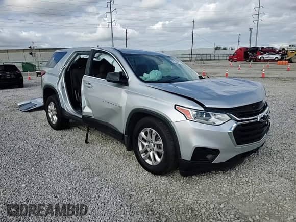 2019 Chevrolet Traverse LS z VIN 1GNEVFKW4KJ137989, wystawiony jako Copart lot #82739665 z przebiegiem 82 652 mil mil oraz Szkoda całkowita • Salvage title. Historia ofert i sprzedaży dostępna na DreamBid. Obrazek 14.