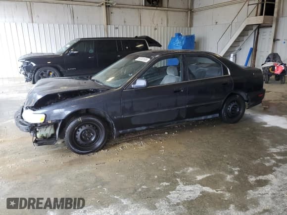 ✅ 1994 Honda Accord • VIN: JHMCD5539RC017942 • Lot: 56353595. Listed on Copart with 251,099 mi. Free auction sales archive from the USA and detailed vehicle history report at DreamBid. Image 1.