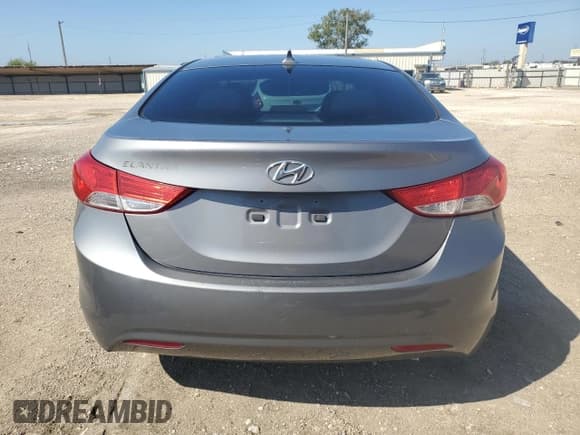 ✅ 2012 Hyundai Elantra Limited • VIN: 5NPDH4AE1CH069668 • Lot: 89919885. Listed on Copart with 190,853 mi. Free auction sales archive from the USA and detailed vehicle history report at DreamBid. Image 6.