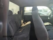 ✅ 2002 Chevrolet Silverado 1500 LS • VIN: 1GCEC19V02Z334156 • Лот: 64823034. Опубликован ранее на Copart с пробегом 237 243 миль. Бесплатный доступ к архиву аукционных продаж из США и подробный отчёт об истории автомобиля на DreamBid. Изображение 10.