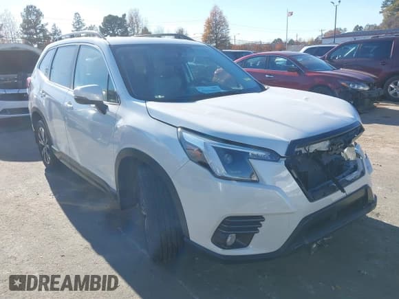 ✅ 2023 Subaru Forester Limited • VIN: JF2SKAPC7PH539544 • Lot: 43662056. Listed on IAAI with 33,827 mi. Free auction sales archive from the USA and detailed vehicle history report at DreamBid. Image 1.