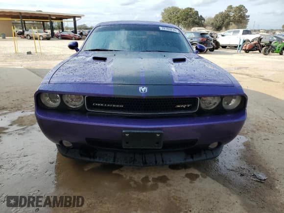 ✅ 2010 Dodge Challenger SRT-8 • VIN: 2B3CJ7DW3AH175746 • Lot: 78785274. Wystawiony na Copart z przebiegiem 41 723 mil. Bezpłatny archiwum sprzedaży aukcyjnych z USA i szczegółowy raport historii pojazdu na DreamBid. Zdjęcie 5.