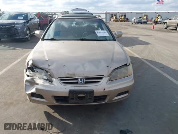✅ 2001 Honda Accord EX • VIN: 1HGCG225X1A000596 • Lot: 43651546. Listed on IAAI with 123,073 mi. Free auction sales archive from the USA and detailed vehicle history report at DreamBid. Image 12.