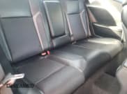 ✅ 2015 Dodge Challenger SXT Plus • VIN: 2C3CDZBG8FH775378 • Lot: 41369303. Wystawiony na Copart z przebiegiem 140 148 mil. Bezpłatny archiwum sprzedaży aukcyjnych z USA i szczegółowy raport historii pojazdu na DreamBid. Zdjęcie 10.