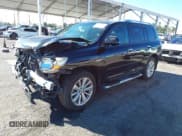 ✅ 2010 Toyota Highlander Limited • VIN: JTEJW3EHXA2045175 • Lot: 43785532. Listed on IAAI with 210,781 mi. Free auction sales archive from the USA and detailed vehicle history report at DreamBid. Image 2.