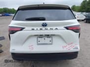 ✅ 2021 Toyota Sienna XLE • VIN: 5TDYSKFC6MS002087 • Lot: 42182937. Listed on IAAI with 63,192 mi. Free auction sales archive from the USA and detailed vehicle history report at DreamBid. Image 17.