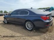 ✅ 2013 BMW 7 Series 750Li xDrive • VIN: WBAYF8C53DD139994 • Lot: 67231905. Wystawiony na Copart z przebiegiem 90 583 mil. Bezpłatny archiwum sprzedaży aukcyjnych z USA i szczegółowy raport historii pojazdu na DreamBid. Zdjęcie 2.