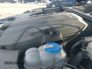 ✅ 2017 Audi Q7 Premium Plus • VIN: WA1LAAF72HD004327 • Lot: 43581455. Wystawiony na IAAI z przebiegiem 129 682 mil. Bezpłatny archiwum sprzedaży aukcyjnych z USA i szczegółowy raport historii pojazdu na DreamBid. Zdjęcie 18.