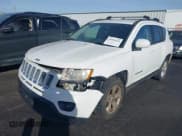 ✅ 2014 Jeep Compass Latitude • VIN: 1C4NJDEB9ED633133 • Лот: 43552616. Опубликован ранее на IAAI с пробегом 168 450 миль. Бесплатный доступ к архиву аукционных продаж из США и подробный отчёт об истории автомобиля на DreamBid. Изображение 2.