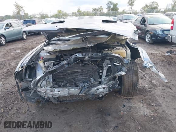 ✅ 2017 Dodge Challenger SXT • VIN: 2C3CDZAG1HH550336 • Lot: 43372442. Wystawiony na IAAI z przebiegiem 152 098 mil. Bezpłatny archiwum sprzedaży aukcyjnych z USA i szczegółowy raport historii pojazdu na DreamBid. Zdjęcie 13.