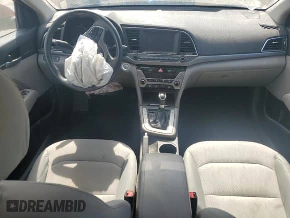 2017 Hyundai Elantra SE с VIN 5NPD84LF9HH053621, выставлен на аукционе Copart как лот 81645705 с пробегом 103 048 миль миль и Списание • Salvage title. История ставок и продаж доступна на DreamBid. Изображение 8.