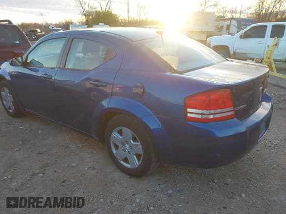 ✅ 2010 Dodge Avenger SXT • VIN: 1B3CC4FB8AN150433 • Lot: 43670782. Listed on IAAI with 211,767 mi. Free auction sales archive from the USA and detailed vehicle history report at DreamBid. Image 3.