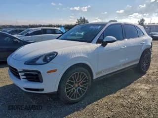 ✅ 2019 Porsche Cayenne • VIN: WP1AA2AY3KDA12929 • Lot: 93898625. Listed on Copart with 89,935 mi. Free auction sales archive from the USA and detailed vehicle history report at DreamBid. Image 1.
