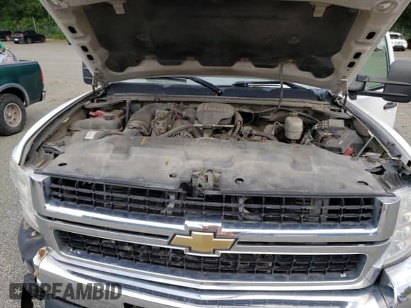 ✅ 2008 Chevrolet Silverado 2500HD • VIN: 1GBHK29658E112182 • Лот: 62893744. Опубликован ранее на Copart с пробегом 149 482 миль. Бесплатный доступ к архиву аукционных продаж из США и подробный отчёт об истории автомобиля на DreamBid. Изображение 11.