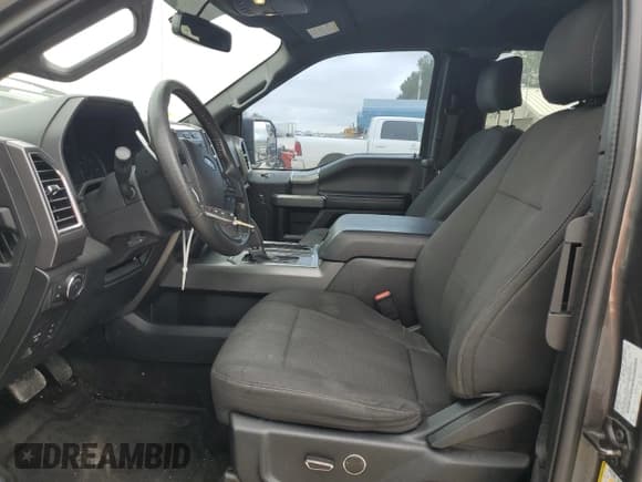 ✅ 2015 Ford F-150 XLT • VIN: 1FTEX1EPXFFB47946 • Lot: 84056675. Listed on Copart with 153,578 mi. Free auction sales archive from the USA and detailed vehicle history report at DreamBid. Image 7.