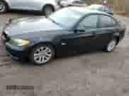 2006 BMW 3 Series 325i z VIN WBAVB13556KR56078, wystawiony jako Copart lot #78587984 z przebiegiem 165 240 mil mil oraz Czysty tytuł • Clean title. Historia ofert i sprzedaży dostępna na DreamBid. Obrazek 1.