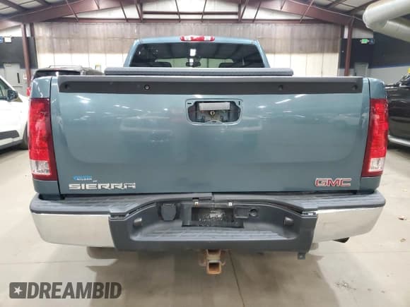 ✅ 2009 GMC Sierra 1500 SL • VIN: 1GTEC19C69Z284744 • Лот: 91813385. Опубликован ранее на Copart с пробегом 102 141 миль. Бесплатный доступ к архиву аукционных продаж из США и подробный отчёт об истории автомобиля на DreamBid. Изображение 6.