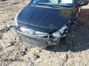 ✅ 2017 Hyundai Accent SE • VIN: KMHCT4AE5HU278981 • Lot: 43430286. Wystawiony na IAAI z przebiegiem 68 382 mil. Bezpłatny archiwum sprzedaży aukcyjnych z USA i szczegółowy raport historii pojazdu na DreamBid. Zdjęcie 6.