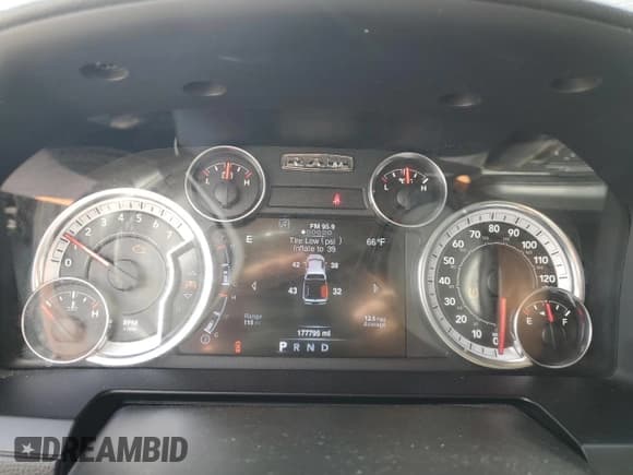 ✅ 2013 Ram 1500 Sport • VIN: 1C6RR7MT1DS576272 • Lot: 58381325. Listed on Copart with 177,795 mi. Free auction sales archive from the USA and detailed vehicle history report at DreamBid. Image 9.