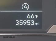 ✅ 2022 Hyundai Tucson SE • VIN: 5NMJACAE9NH060704 • Lot: 42611477. Wystawiony na IAAI z przebiegiem 35 953 mil. Bezpłatny archiwum sprzedaży aukcyjnych z USA i szczegółowy raport historii pojazdu na DreamBid. Zdjęcie 16.