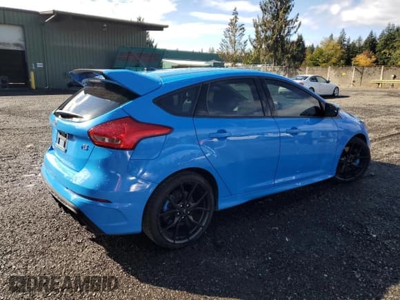 ✅ 2017 Ford Focus RS • VIN: WF0DP3TH8H4126124 • Лот: 84386305. Опубликован ранее на Copart с пробегом 76 717 миль. Бесплатный доступ к архиву аукционных продаж из США и подробный отчёт об истории автомобиля на DreamBid. Изображение 3.