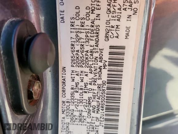 ✅ 2005 Toyota 4Runner SR5 • VIN: JTEZU14R650058790 • Lot: 85268215. Listed on Copart with 218,408 mi. Free auction sales archive from the USA and detailed vehicle history report at DreamBid. Image 13.