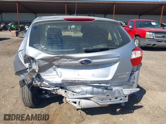 ✅ 2016 Subaru Impreza 2.0i • VIN: JF1GPAA68G8222998 • Lot: 43328503. Listed on IAAI with 103,864 mi. Free auction sales archive from the USA and detailed vehicle history report at DreamBid. Image 16.