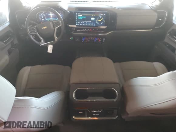 ✅ 2024 Chevrolet Silverado 1500 • VIN: 2GC4WPE74R1148801 • Лот: 91170115. Опубликован ранее на Copart с пробегом 17 885 миль. Бесплатный доступ к архиву аукционных продаж из США и подробный отчёт об истории автомобиля на DreamBid. Изображение 8.