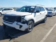 ✅ 2018 Ford Explorer Sport • VIN: 1FM5K8GT6JGC87122 • Lot: 43673299. Wystawiony na IAAI z przebiegiem 118 391 mil. Bezpłatny archiwum sprzedaży aukcyjnych z USA i szczegółowy raport historii pojazdu na DreamBid. Zdjęcie 6.