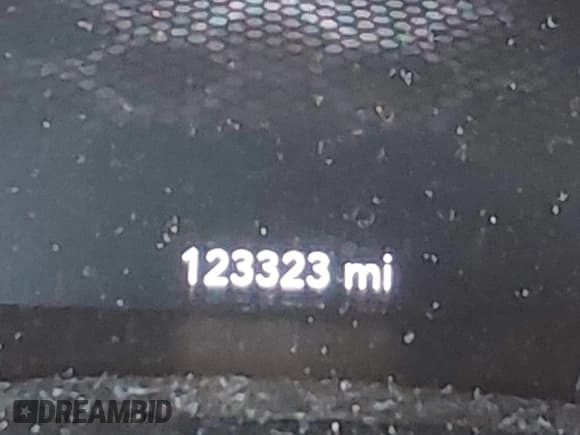 ✅ 2015 Dodge Charger Police • VIN: 2C3CDXAT6FH791257 • Лот: 43061750. Опубликован ранее на IAAI с пробегом 123 323 миль. Бесплатный доступ к архиву аукционных продаж из США и подробный отчёт об истории автомобиля на DreamBid. Изображение 15.