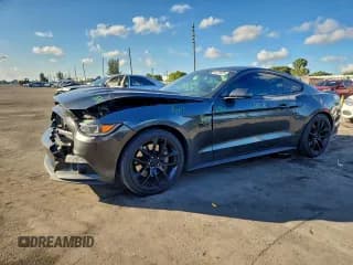 ✅ 2017 Ford Mustang GT Premium • VIN: 1FA6P8CF4H5257879 • Lot: 94275655. Wystawiony na Copart z przebiegiem 84 052 mil. Bezpłatny archiwum sprzedaży aukcyjnych z USA i szczegółowy raport historii pojazdu na DreamBid. Zdjęcie 1.
