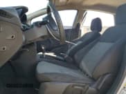 ✅ 2015 Ford Fiesta S • VIN: 3FADP4TJ8FM182003 • Lot: 90103375. Wystawiony na Copart z przebiegiem 144 685 mil. Bezpłatny archiwum sprzedaży aukcyjnych z USA i szczegółowy raport historii pojazdu na DreamBid. Zdjęcie 7.