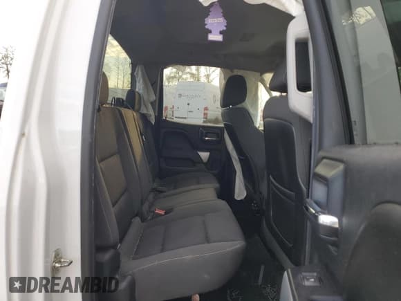 ✅ 2015 Chevrolet Silverado 2500HD LT • VIN: 1GC2KVEG8FZ559189 • Lot: 93377505. Wystawiony na Copart z przebiegiem 150 112 mil. Bezpłatny archiwum sprzedaży aukcyjnych z USA i szczegółowy raport historii pojazdu na DreamBid. Zdjęcie 10.