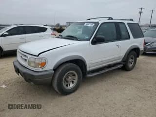✅ 1999 Ford Explorer Sport • VIN: 1FMYU22E1XUA94061 • Lot: 44463165. Listed on Copart with 172,246 mi. Free auction sales archive from the USA and detailed vehicle history report at DreamBid. Image 1.