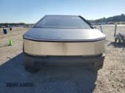 ✅ 2025 Tesla Cybertruck • VIN: 7G2CEHED8SA075410 • Lot: 82667115. Listed on Copart with 2,053 mi. Free auction sales archive from the USA and detailed vehicle history report at DreamBid. Image 5.