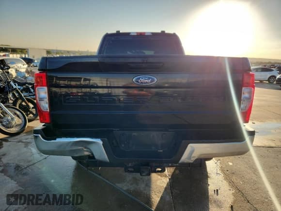 ✅ 2020 Ford F-250 XL • VIN: 1FT7W2BT4LED76613 • Lot: 86078475. Listed on Copart with 200,483 mi. Free auction sales archive from the USA and detailed vehicle history report at DreamBid. Image 6.