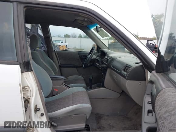 ✅ 2000 Subaru Forester L • VIN: JF1SF6359YH729389 • Лот: 42434570. Опубликован ранее на IAAI с пробегом 195 023 миль. Бесплатный доступ к архиву аукционных продаж из США и подробный отчёт об истории автомобиля на DreamBid. Изображение 5.