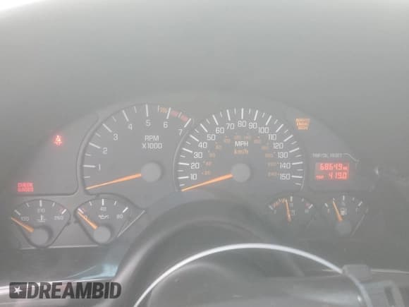 ✅ 2002 Pontiac Firebird Formula • VIN: 2G2FV22G222149338 • Lot: 66897975. Listed on Copart with 68,649 mi. Free auction sales archive from the USA and detailed vehicle history report at DreamBid. Image 9.