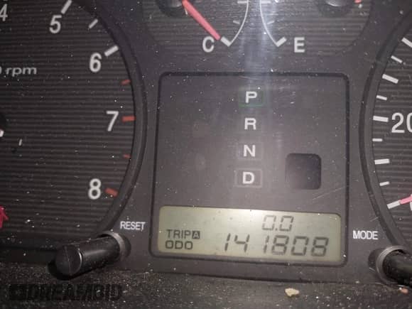 2002 Hyundai Sonata z VIN KMHWF25S42A574561, wystawiony jako IAAI lot #41613838 z przebiegiem 141 808 mil mil oraz . Historia ofert i sprzedaży dostępna na DreamBid. Obrazek 16.