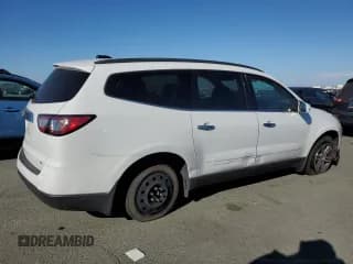 ✅ 2017 Chevrolet Traverse LT • VIN: 1GNKRGKD8HJ143055 • Lot: 71873244. Wystawiony na Copart z przebiegiem 175 396 mil. Bezpłatny archiwum sprzedaży aukcyjnych z USA i szczegółowy raport historii pojazdu na DreamBid. Zdjęcie 3.