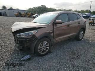 2016 Hyundai Tucson SE с VIN KM8J3CA45GU157651, выставлен на аукционе Copart как лот 67616165 с пробегом 70 941 миль миль и Списание • Salvage title. История ставок и продаж доступна на DreamBid. Изображение 1.