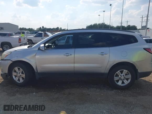✅ 2014 Chevrolet Traverse LT • VIN: 1GNKRGKD3EJ166626 • Лот: 43239203. Опубликован ранее на IAAI с пробегом 201 369 миль. Бесплатный доступ к архиву аукционных продаж из США и подробный отчёт об истории автомобиля на DreamBid. Изображение 13.
