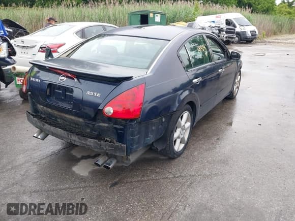 ✅ 2004 Nissan Maxima SL • VIN: 1N4BA41E34C831168 • Lot: 42445845. Listed on IAAI with 163,921 mi. Free auction sales archive from the USA and detailed vehicle history report at DreamBid. Image 4.
