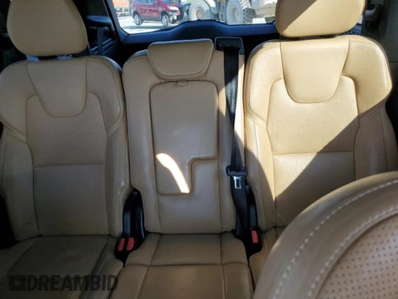 ✅ 2017 Volvo XC90 Inscription • VIN: YV4A22PL9H1138620 • Lot: 58504484. Listed on Copart with Not provided. Free auction sales archive from the USA and detailed vehicle history report at DreamBid. Image 10.