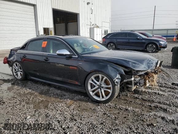 ✅ 2014 Audi S6 Prestige • VIN: WAUF2AFC7EN019180 • Lot: 50838615. Listed on Copart with Not provided. Free auction sales archive from the USA and detailed vehicle history report at DreamBid. Image 4.