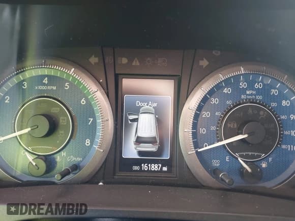 ✅ 2016 Toyota Sienna XLE • VIN: 5TDYK3DCXGS715250 • Лот: 43197066. Опубликован ранее на IAAI с пробегом 161 887 миль. Бесплатный доступ к архиву аукционных продаж из США и подробный отчёт об истории автомобиля на DreamBid. Изображение 7.