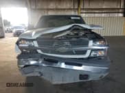 ✅ 2004 Chevrolet Silverado 1500 LS • VIN: 1GCEC19V94Z126537 • Лот: 72469604. Опубликован ранее на Copart с пробегом 245 941 миль. Бесплатный доступ к архиву аукционных продаж из США и подробный отчёт об истории автомобиля на DreamBid. Изображение 5.